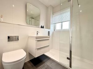 Photo 4- click for photo gallery